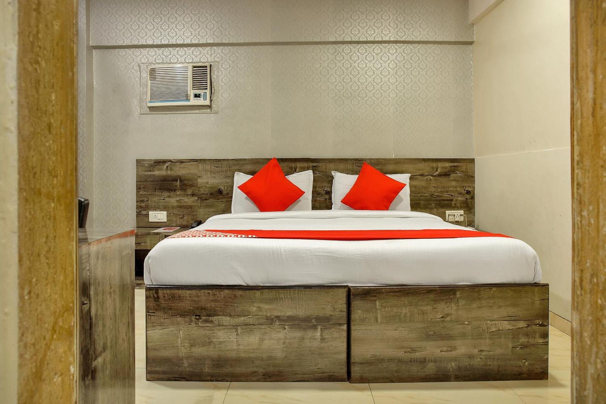 Hotel O Rana Residency Near Western Express Highway Metro Station Mumbai Eksteriør bilde