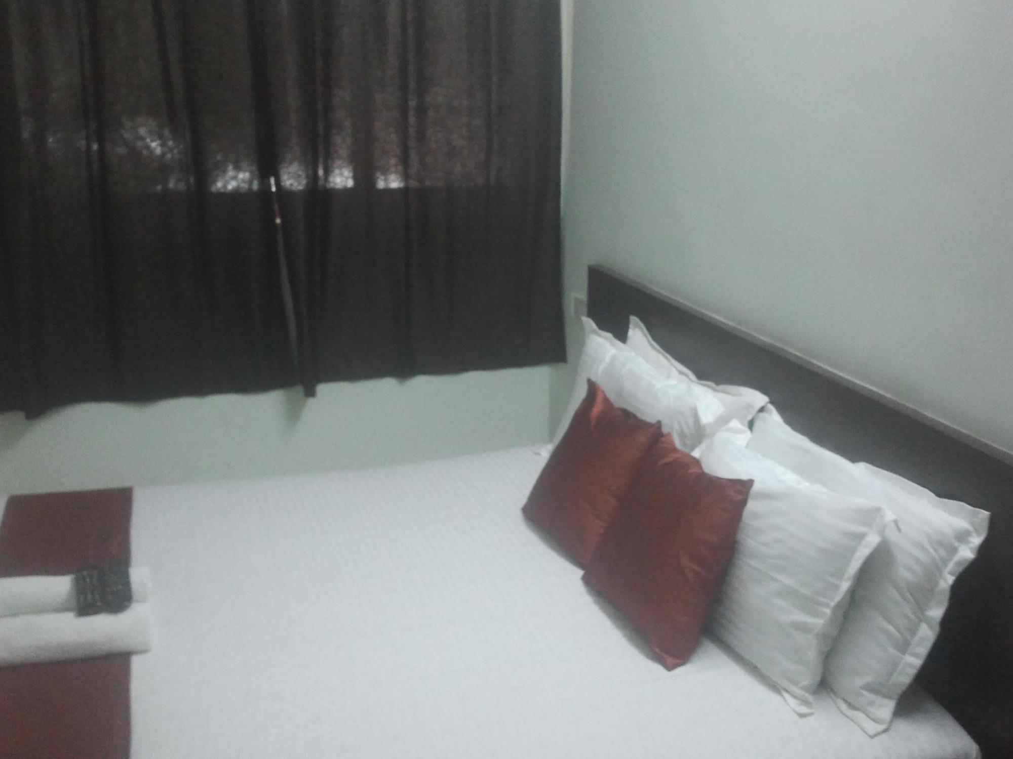 Hotel O Rana Residency Near Western Express Highway Metro Station Mumbai Eksteriør bilde