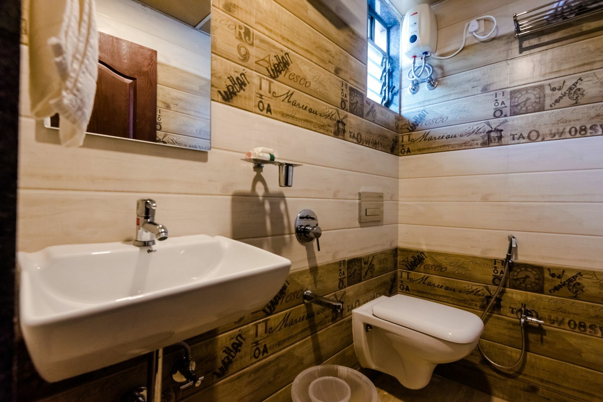 Hotel O Rana Residency Near Western Express Highway Metro Station Mumbai Eksteriør bilde