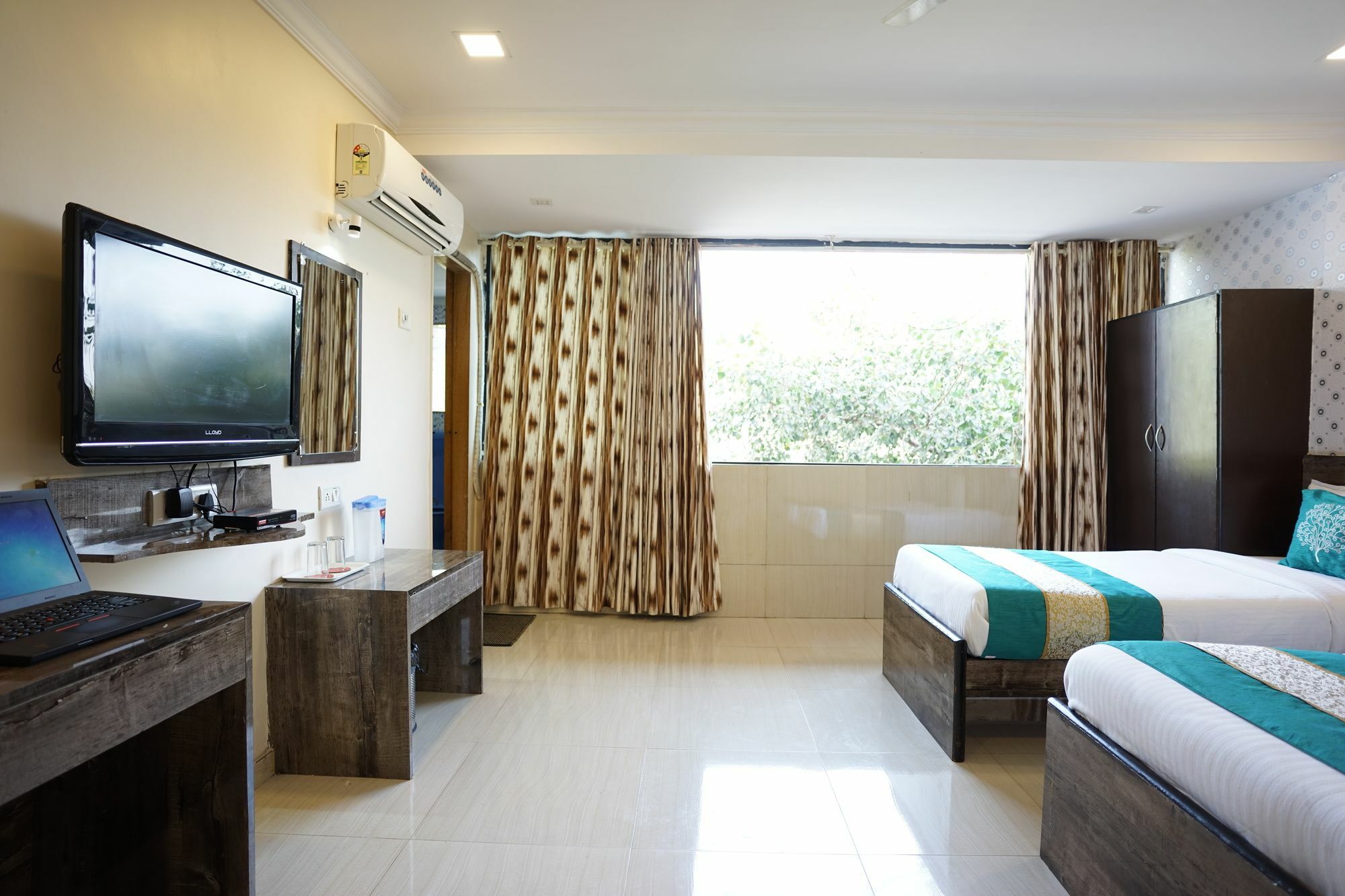 Hotel O Rana Residency Near Western Express Highway Metro Station Mumbai Eksteriør bilde
